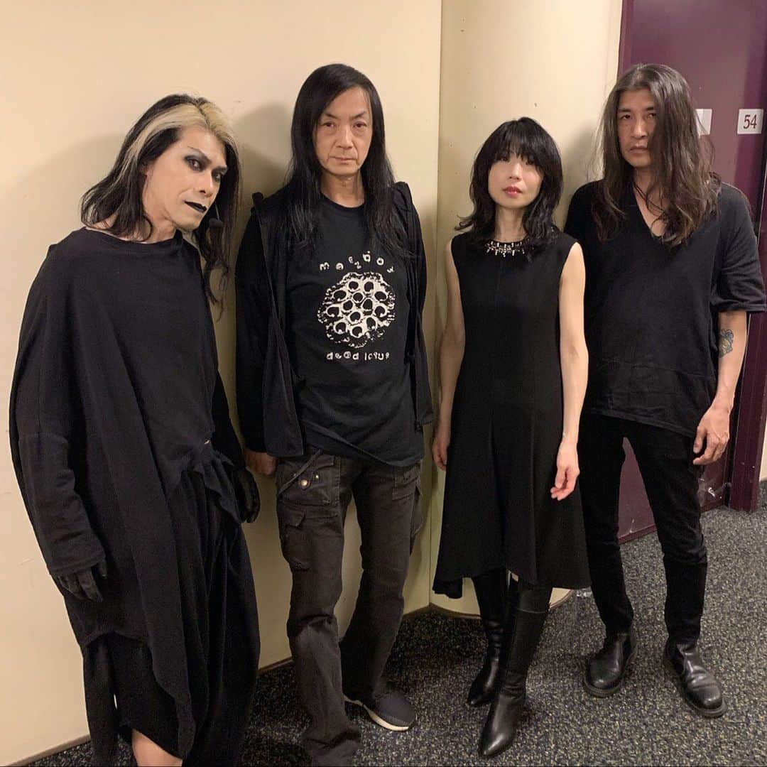 BORISさんのインスタグラム写真 - (BORISInstagram)「‪Thank you very much for Melbourne, and thank you so much Merzbow aka Masami Akita join with us. We’re enjoy of lot. Cheers!! T #boriswithmerzbow @artscentremelbourne @asiatopa @relapserecords @trashup_records @orangeamplifiers ‬」2月29日 22時56分 - borisdronevil