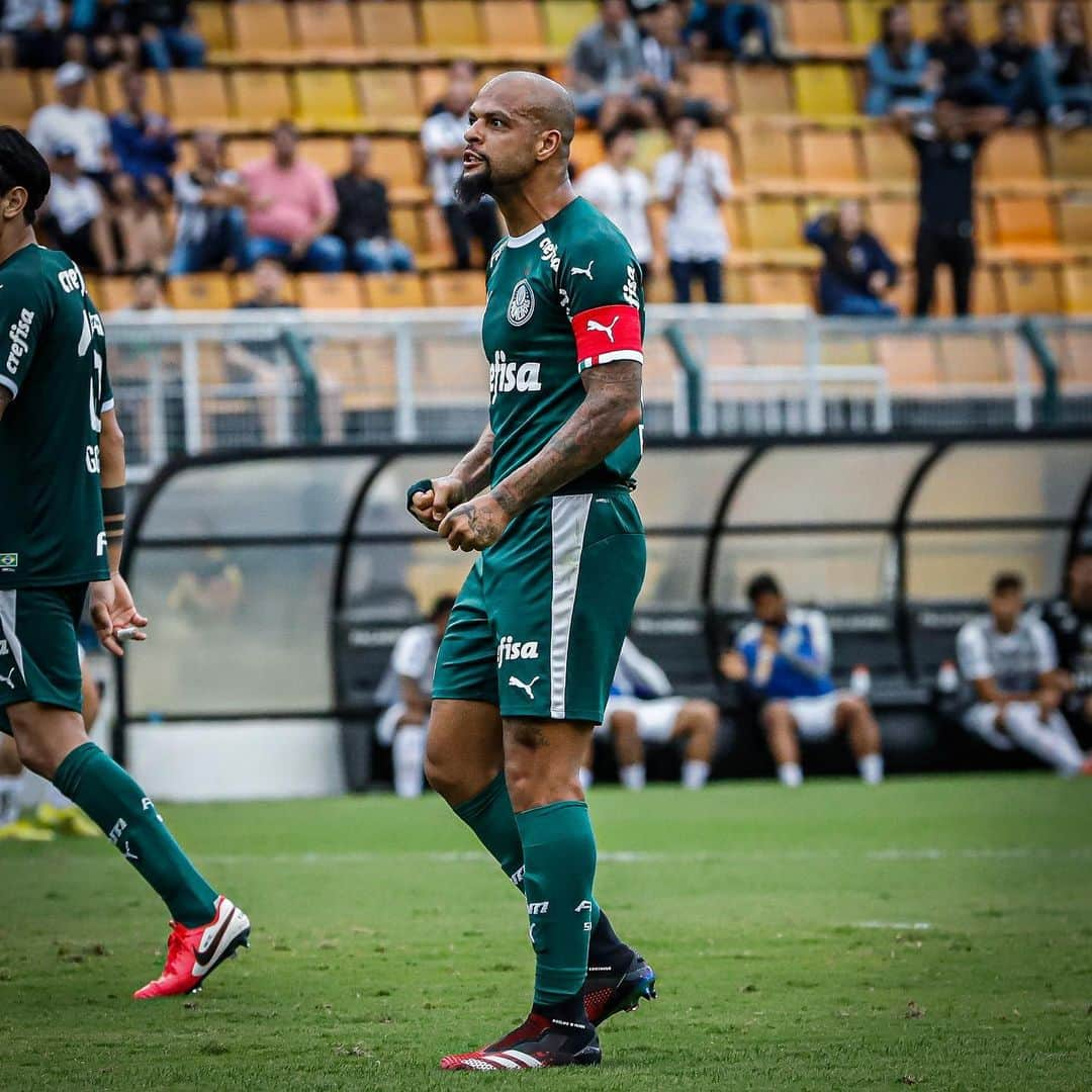 フェリペ・メロさんのインスタグラム写真 - (フェリペ・メロInstagram)「My Job!! 📸 @beto.miller #ousado #Deusébomeodiaboévacilão #palmeiras #ousado #ousadura #enbuyukcimbom」3月1日 8時56分 - felipemelo