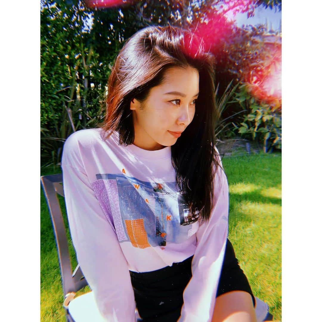 福山智可子のインスタグラム：「春を通り越して夏になっちゃったよ☀️#pumaxsly #PUMA」