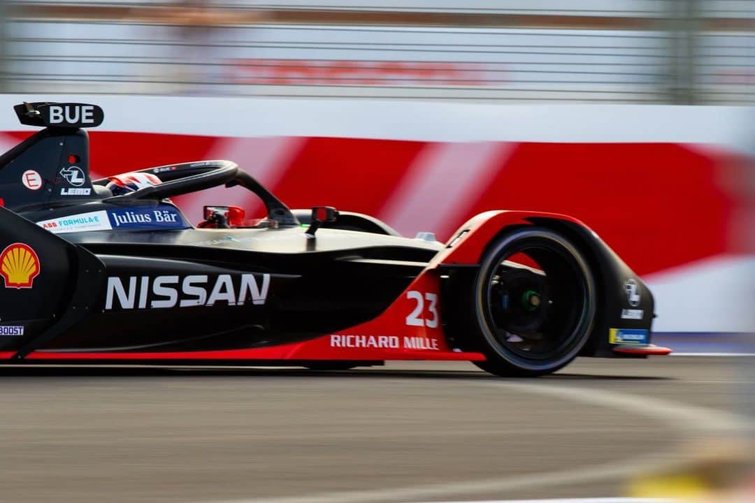 セバスチャン・ブエミさんのインスタグラム写真 - (セバスチャン・ブエミInstagram)「#MarrakeshEPrix P4 at the end of the race ! 🏁 See you in Europe for the next round ! 🚀 @nismo @nissanedams」3月1日 4時01分 - sebastien_buemi