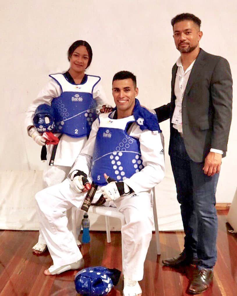 ピッタ・タウファトフアさんのインスタグラム写真 - (ピッタ・タウファトフアInstagram)「Through Gods grace, we have qualified for the Tokyo Olympics in Taekwondo !!! Im in a whole lot of pain after yesterday and will have a day off for all the swelling to come down before jumping straight back into my kayak to work towards Kayak qualification for Tonga. We did it team! #3InARow #IMpossible #ThisOnesForThePlanet #Taekwondo #Ski #Kayak」3月1日 4時39分 - pita_tofua