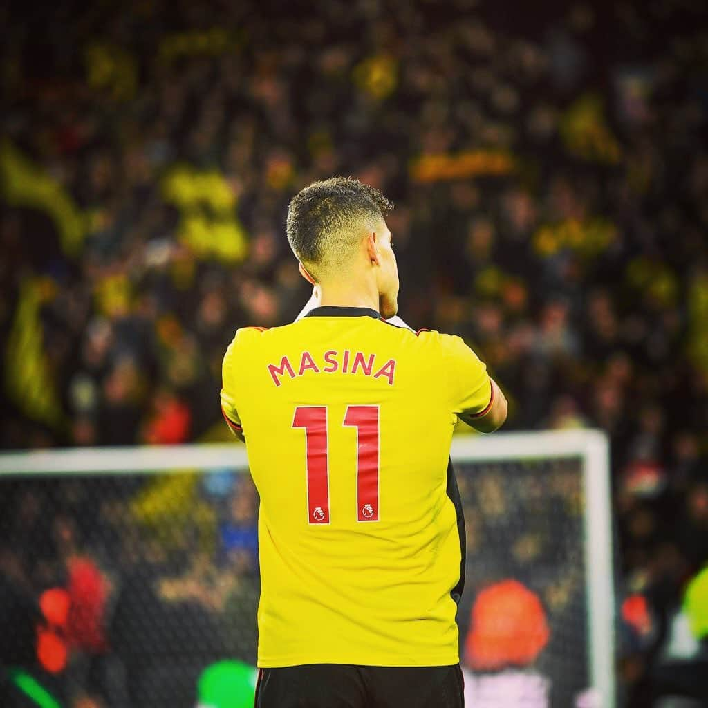 アダム・マシーナのインスタグラム：「Great performance of the team... we’ll keep fighting till the end.... thanks for the amazing support as always ⚽️🐝#watfordfc」