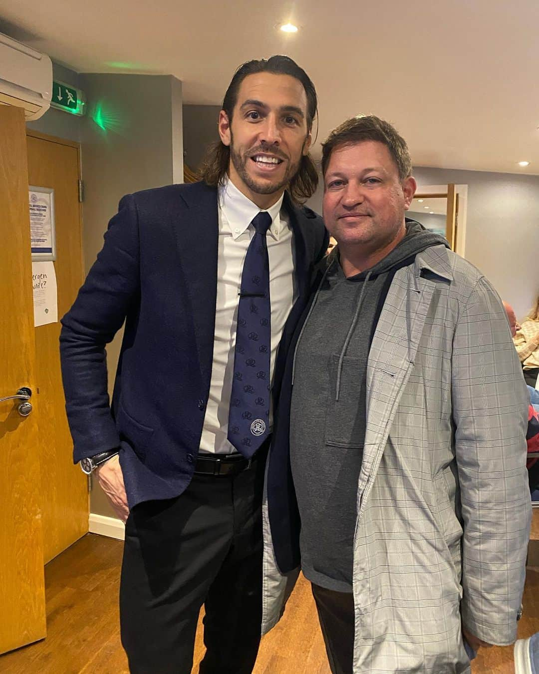 ジェフ・キャメロンさんのインスタグラム写真 - (ジェフ・キャメロンInstagram)「Always great to see the ONE and ONLY @marcsteinnba 👊🏼👍🏼🔝mate!! @nba #marcstein #homies」3月1日 7時12分 - geoffcameron