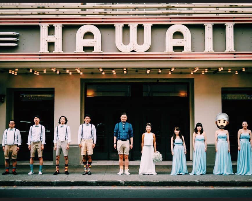 黒澤正徳さんのインスタグラム写真 - (黒澤正徳Instagram)「🌴ハワイPART  15🌴 ・ ・ ・ ・ ハワイで妻の友人の結婚式 ・ ・ ・ すごくない⁉️⁉️ ・ ・ ・ #仲良く写ってるけど #新郎新婦以外 #初対面 #一番歳上が #俺 #ハワイではじめまして。」3月1日 7時18分 - kuro_chan79