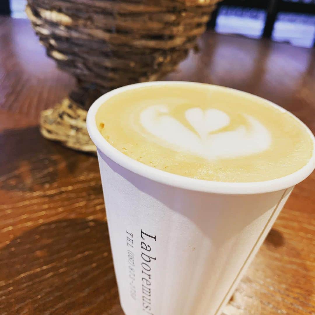 森田遥のインスタグラム：「2nd Anniversary ☕️ おめでとうございます🤎🤍 #latteart  #laboremus  #高松 #ラテだいすき人間」