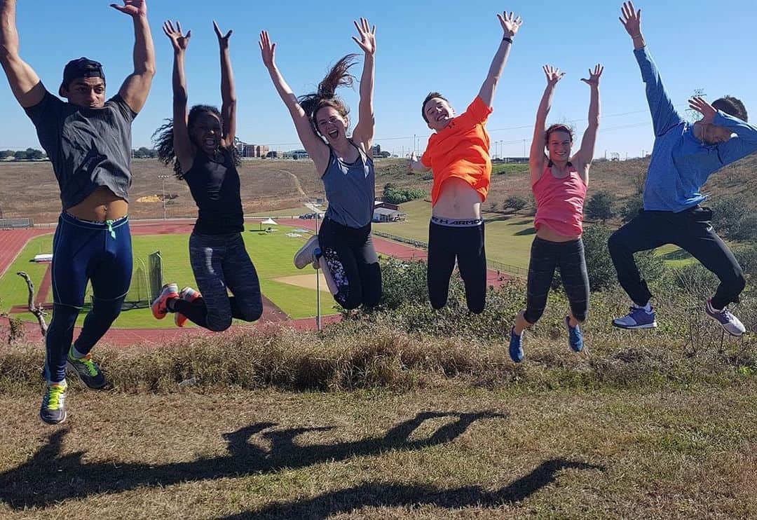 ゾーイ・クラークさんのインスタグラム写真 - (ゾーイ・クラークInstagram)「1 month before I’m back here for some warm weather training 🇺🇸. Can’t wait! #clermont #florida #usa #warmweathertraining #1monthcountdown #athlete #trackandfield」3月1日 17時59分 - zoey.f.clark