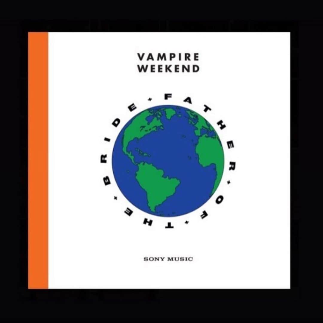 イ・ハナさんのインスタグラム写真 - (イ・ハナInstagram)「band, vampire weekend🌎 Oxford comma(2008)로 처음 이 팀을 알게 된것이 벌써 10년 전인데 계속 팔로우 하지는 못하다가 얼마전 무심코 찾아보니 작년에 낸 앨범으로 올 그래미 시상식에서 수상도 하고 그때엔 왠지 친숙했던 이 팀이 큰 성장을 하고 있었네요 반갑고 의미있는 것 같아 포스팅해봅니다^^ Harmony hall (2019)👏🏻👏🏻 (모두 마스크 잘 착용하고 있지요? 조금만 더 힘내요 우리 💪🏻💪🏻)」3月1日 19時01分 - finehana_