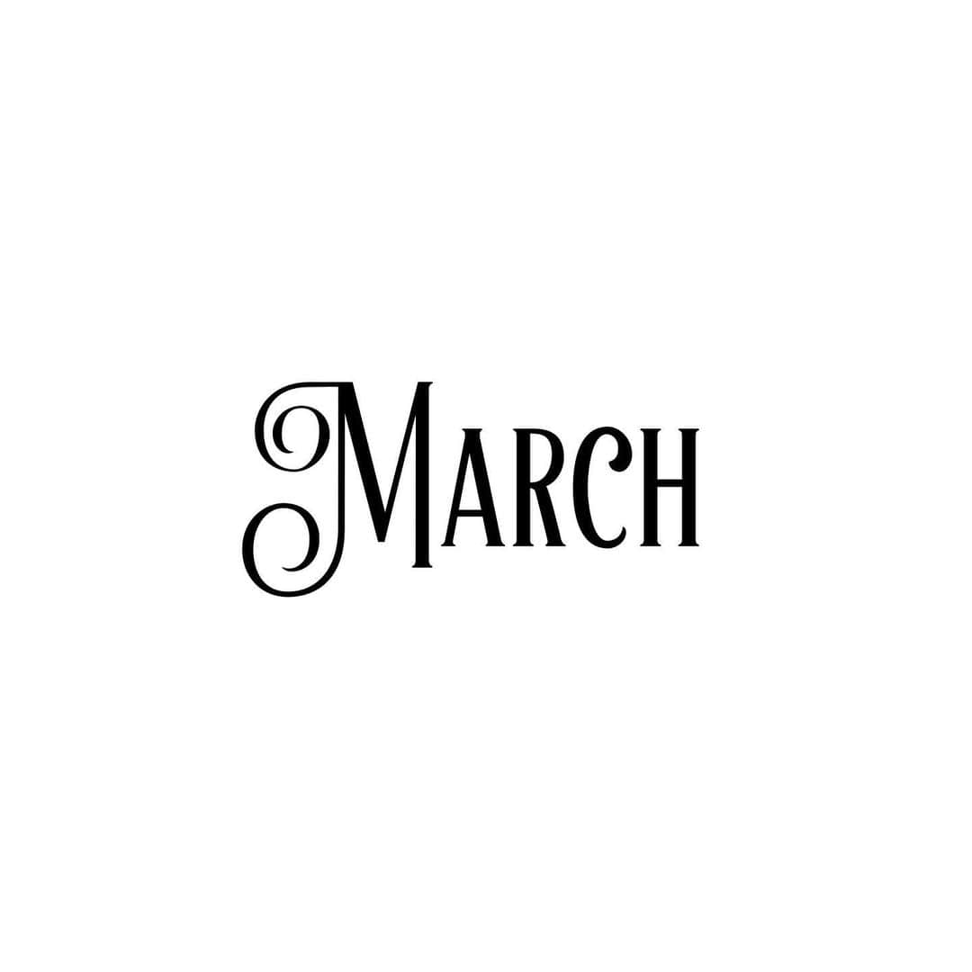 透水さらさのインスタグラム：「3月です🌸﻿ 暖かくなってきていつもなら華やいだ気持ちになりますが今年はそうもいかない雰囲気、、😷﻿ ネガティブになりすぎると免疫力も下がるそうなので⤵️﻿ 出来るだけ楽しい事を考えるようにしております🤩﻿🤪 ﻿ ﻿ #3月#march﻿ #愛してるよ宝塚歌劇団  宝塚も今日から少しの間休演、、、﻿ 出演してないのに退団者の方や新人公演の事を考えると悔しくて泣いてしまいそう、、、﻿楽しみにしていたお客様や必死に頑張ってきた出演者の皆さん、、、 色々なイベントや舞台も休演発表だらけで、何だか滅入ってしまいますね そんな時こそ同期や仲良しなお友達と大笑いする時間を設けております🍝」