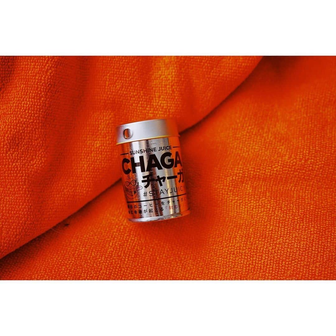 eriさんのインスタグラム写真 - (eriInstagram)「ジュースにチャーガいれてる。チャーガの強力な抗酸化作用で免疫力をアップ🍄🍄🍄　#チャーガ」3月1日 12時18分 - e_r_i_e_r_i