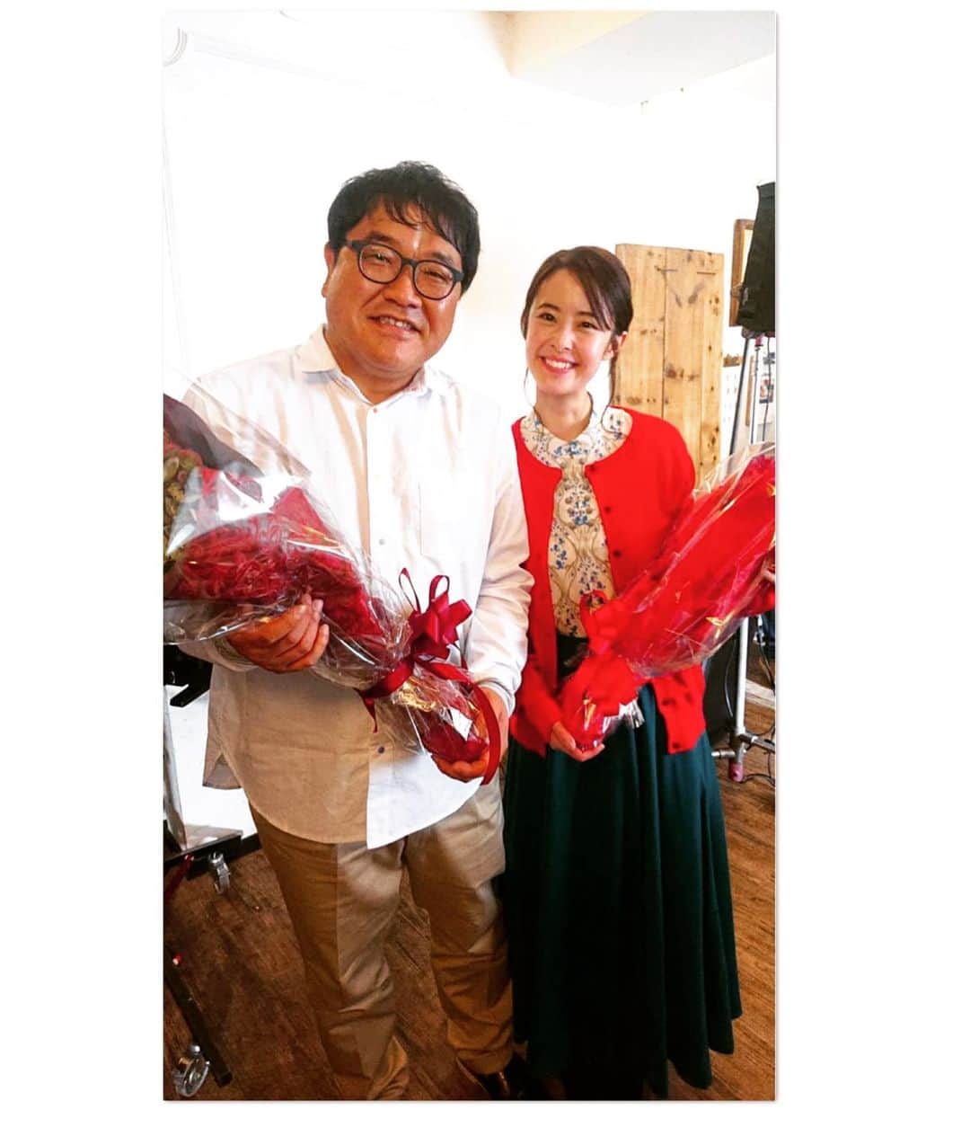のインスタグラム：「. 本日から バルサン　CM流れています☺️ . . ＊バルサン＊ タケちゃんとバルサンをたいた土曜日の昼 . ＊バルサンGキャップ＊ さりげなく優しいタケちゃん . ＊スキンバルサン虫こないもん＊ ハルさんは、ボクが守る . ＊バルサン虫よけ生活＊ ハルさんが薬屋さんで可愛いかった日 . . 出演させていただきました。 ご一緒させていただいた カンニング竹山さんと。 素敵な監督、撮影現場で とても楽しくやらせていただき 幸せでした。 . 環境が変わる事が多いこの時期 バルサンと共に 気持ちをリセットして 新生活スタートどうでしょうか？ . 〈HP〉 https://www.varsan.jp/movie/  #バルサン#CM」