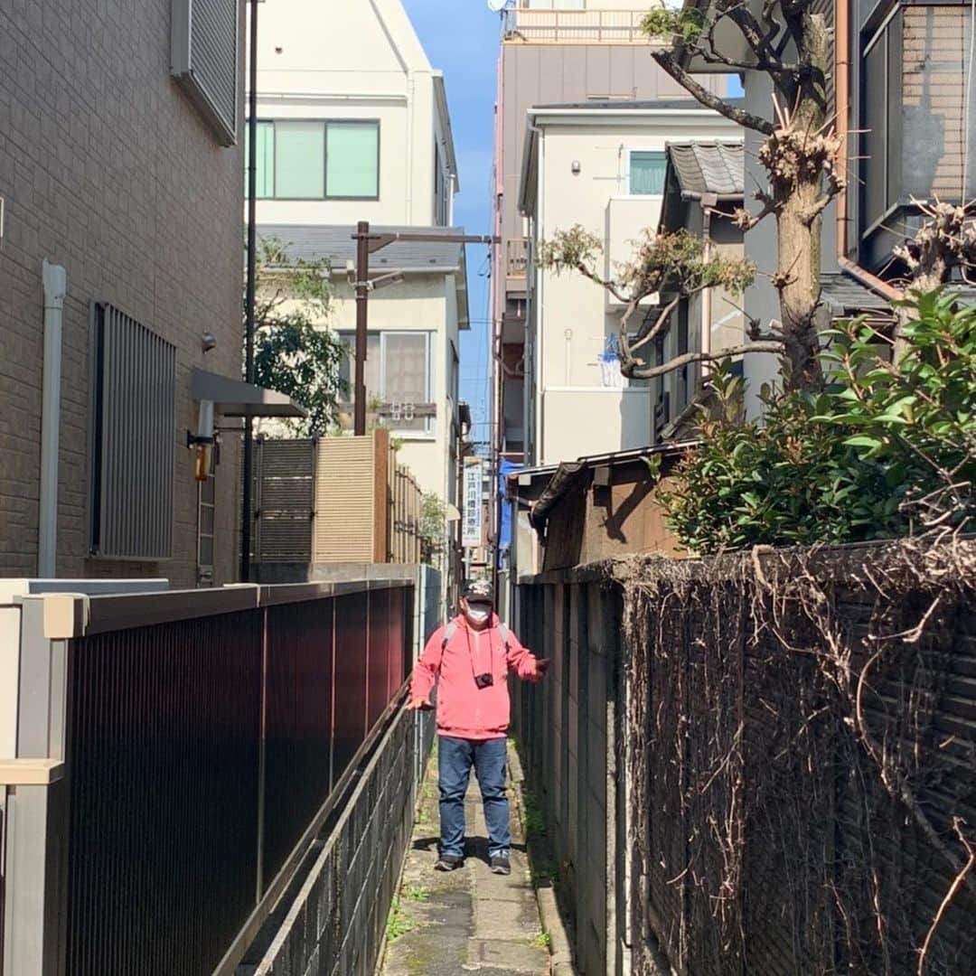 伊集院光のインスタグラム：「俺同志はすれ違えない。」