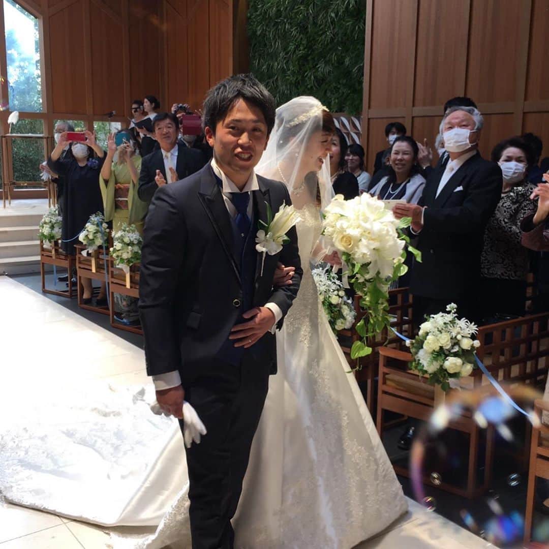 信太弘樹さんのインスタグラム写真 - (信太弘樹Instagram)「昨日は高校の同級生の結婚式 こうたとようこさん、おめでとう🍾」3月1日 14時05分 - 33shida