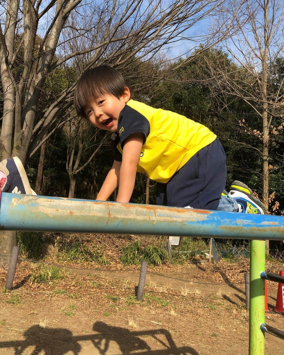 中岡由佳さんのインスタグラム写真 - (中岡由佳Instagram)「河津桜を愛でながら公園遊び。達成感の笑顔がたまらない。 #cherryblossom #park #lovely」3月1日 15時16分 - yuka_nakaoka