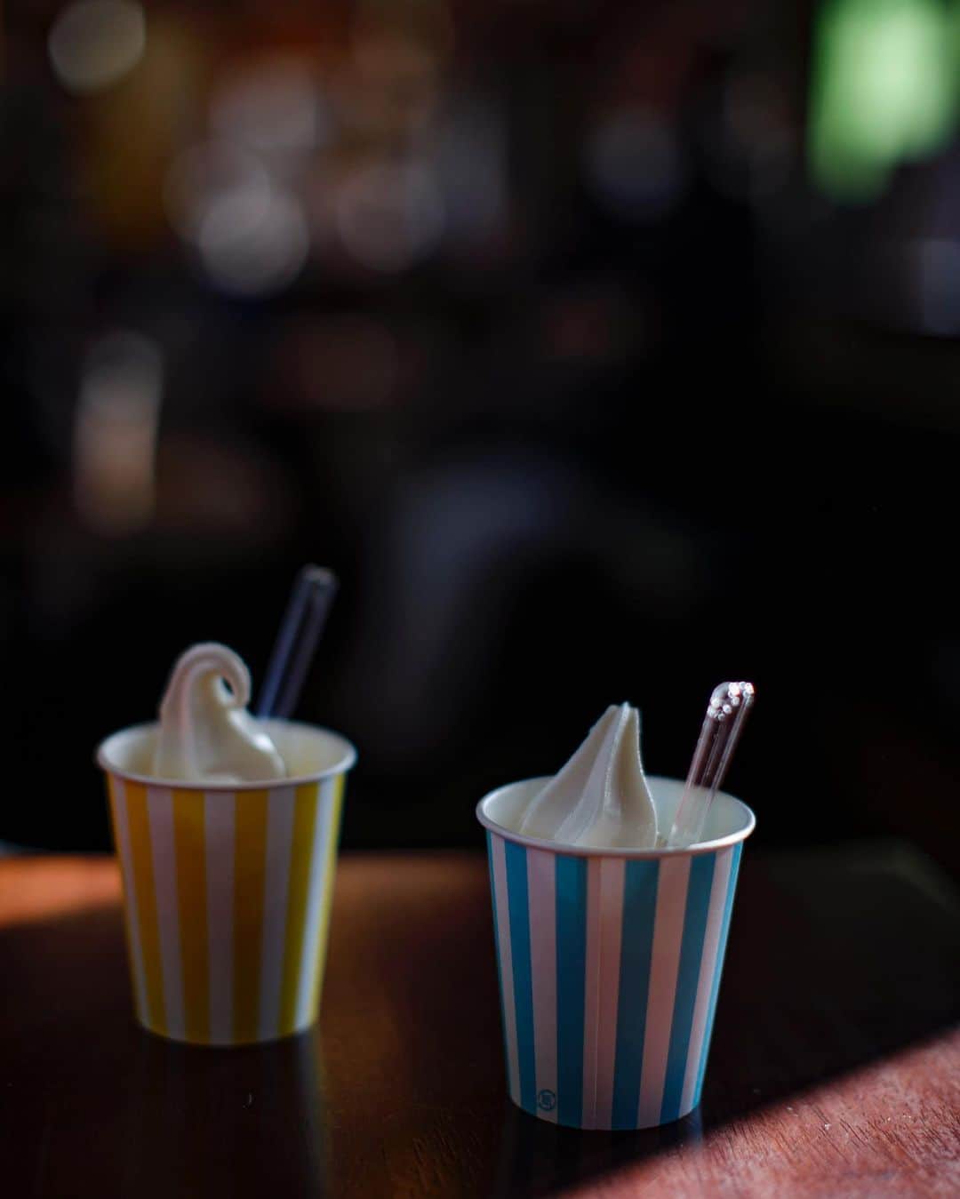 田中幸恵のインスタグラム：「____ . ソフトクリーム好き🍦 コーンよりもカップ派🙋‍♀️ . . レトロ感が可愛かった♡」