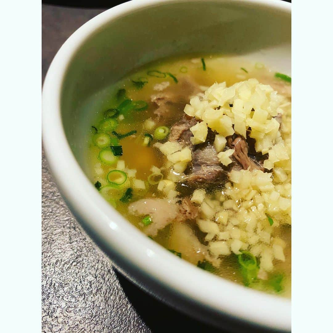 秋本祐希のグルメインスタ