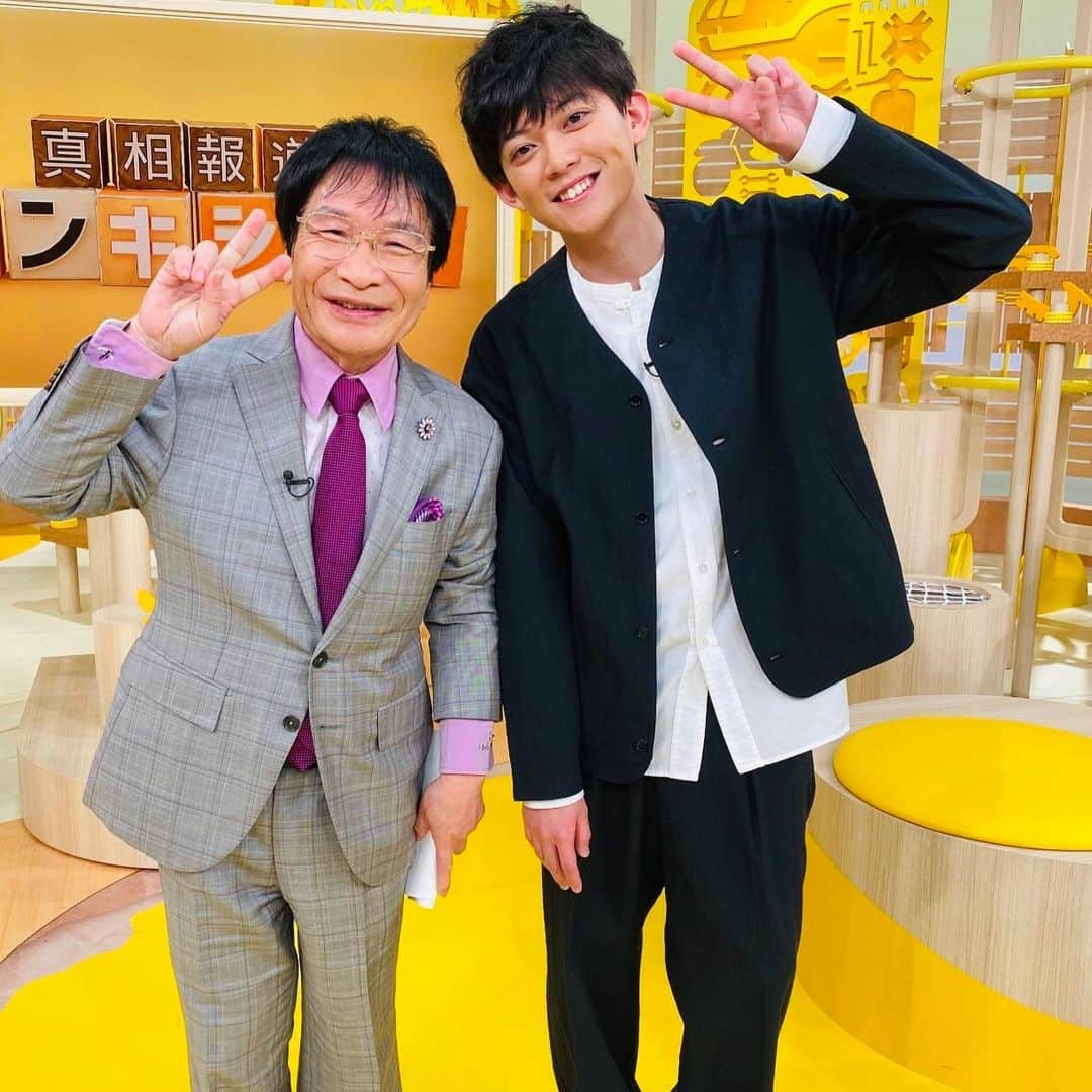 尾木直樹さんのインスタグラム写真 - (尾木直樹Instagram)「バンキシャ！で「東大なぞトレ」の現役東大生の松丸君とーーMCの福澤さんもスリーショット(^^) - #日本テレビ #バンキシャ #福澤朗 さん#夏目三久 さん#松丸亮吾 君#新型コロナウイルス #一斉休校 #過ごし方 #考えました」3月1日 19時47分 - oginaoki_ogimama