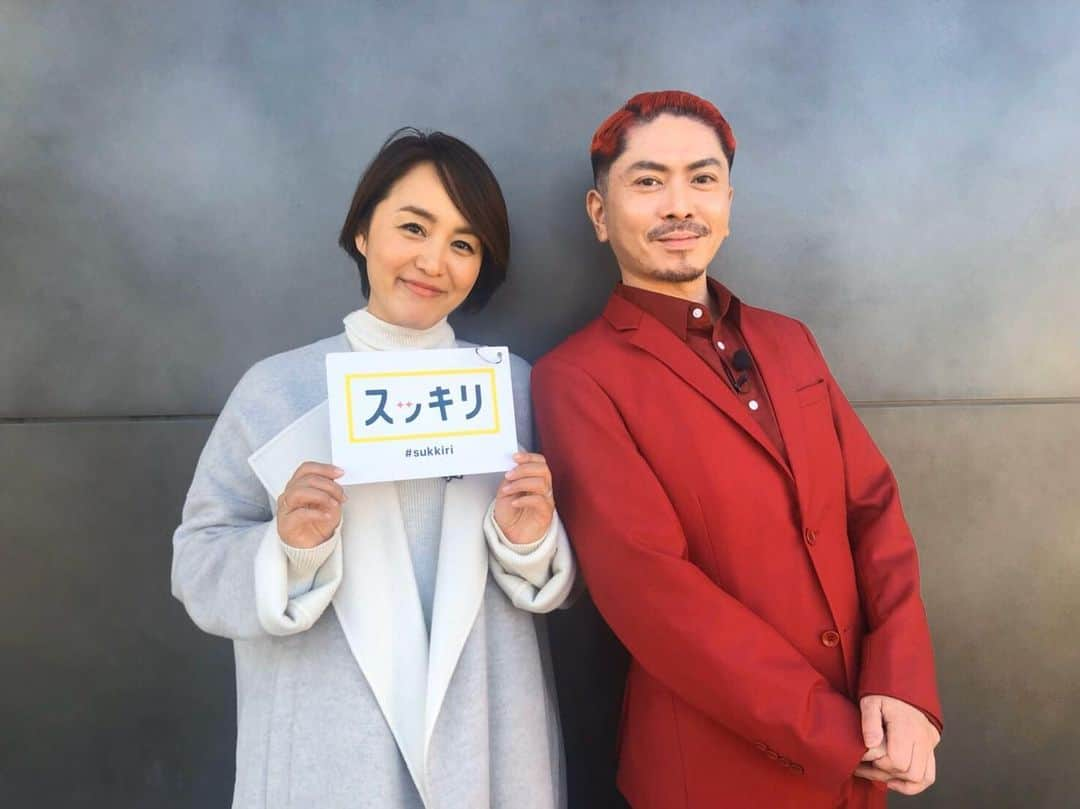 中山美香さんのインスタグラム写真 - (中山美香Instagram)「明日放送予定です😊 街行くオシャレな方に今のトレンドを伺いました！ ご一緒するのはスタイリストのTAKARINさん♪ 今回は1月某日の二子玉川で撮影。 ご協力いただいた皆様有難うございました😊 . . . #スッキリ #9時半から #トレンド #ファッション #コーデ #二子玉川 #fashion #trend #ootd #enfold」3月1日 21時06分 - mika5nakayama