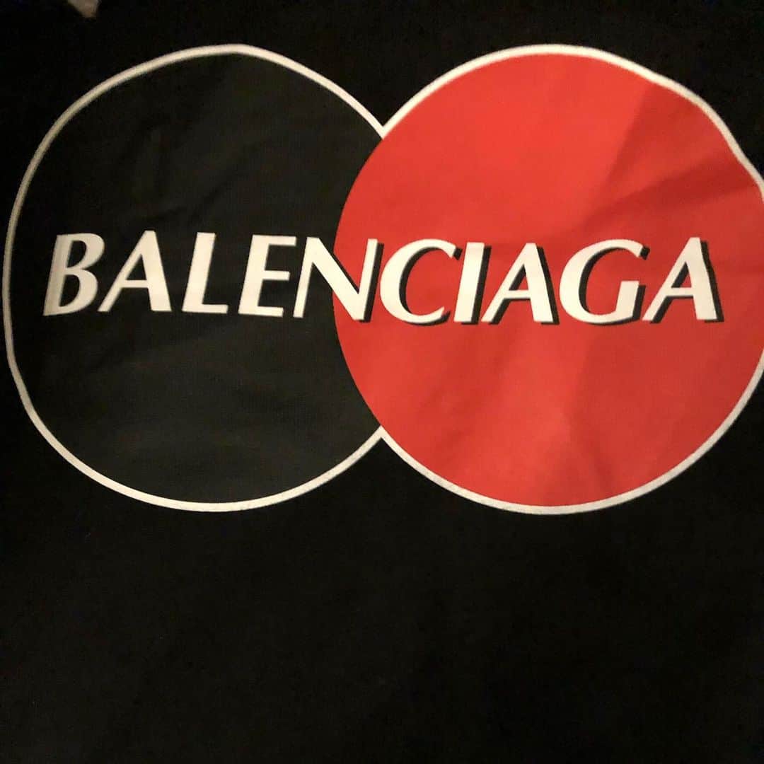 山田大地さんのインスタグラム写真 - (山田大地Instagram)「Thank you for having me @balenciaga 🖤 I'm Daichi not Daishi😂😂 #balenciaga #pfw」3月1日 21時18分 - _yamadadaichi