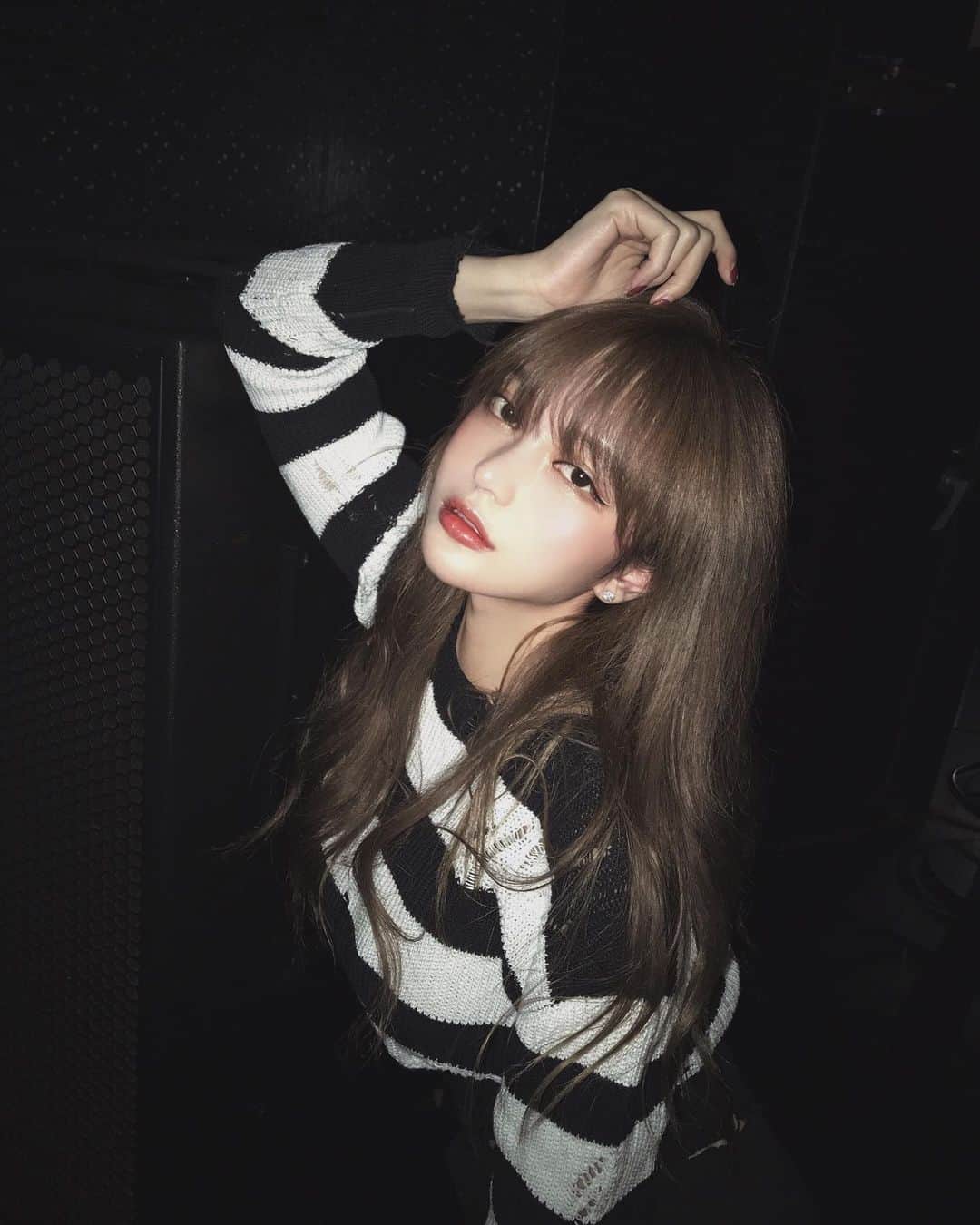 Grace Chowのインスタグラム：「二月一整個月沒發照片 三月的第一天 你好❤️」