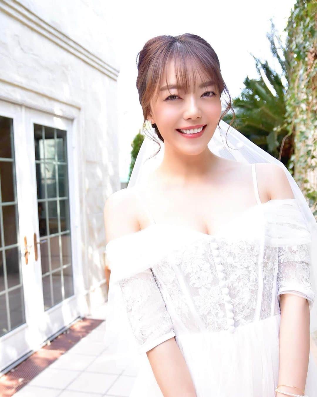 今村仁美さんのインスタグラム写真 - (今村仁美Instagram)「#dress #wedding #smile 😊❤️」3月1日 22時27分 - imamura_hi
