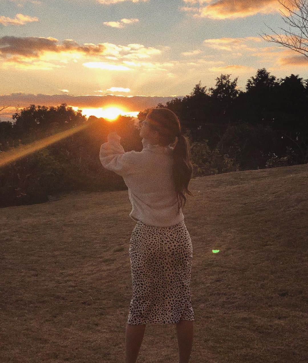 早川沙世さんのインスタグラム写真 - (早川沙世Instagram)「自分のエネルギーを整えるとき 「わあ～～～♡」って  感動すること、気持ちがいいと感じることはそれだけで充電されちゃう♡  #💚」3月1日 22時42分 - sayo_hayakawa