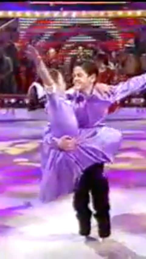 ハビエル・ラジャのインスタグラム：「Mira Quien Baila sobre hielo 2005 🎶 Quisiera ser ⛸ Celia Robledo @celia_robledo ⛸ Javier Raya @skateraya」
