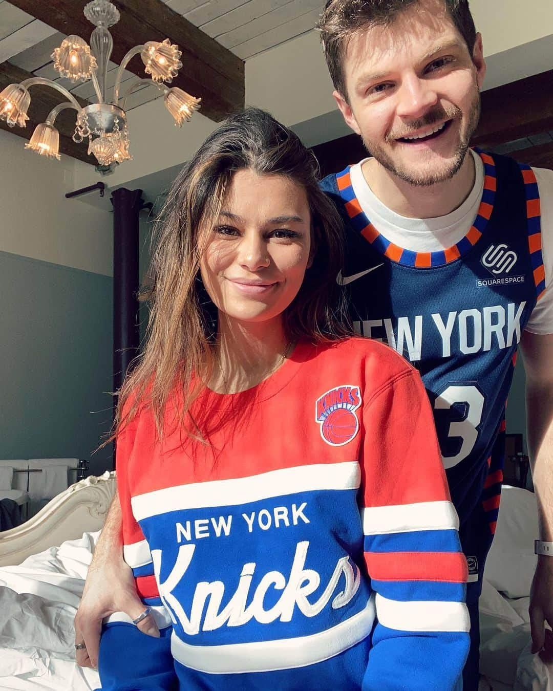 ジム・チャップマンさんのインスタグラム写真 - (ジム・チャップマンInstagram)「Went to our first Knicks game yesterday. Got a little excited.」3月1日 23時12分 - jimchapman