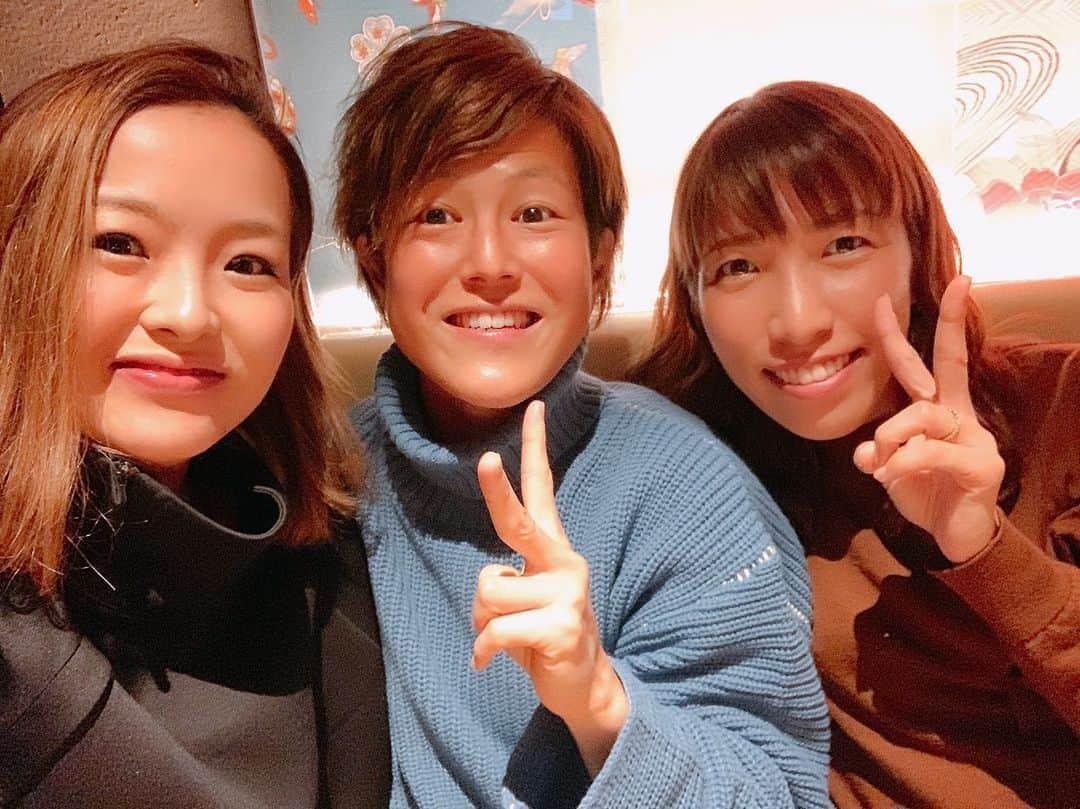 中島依美のインスタグラム：「キングとまり姉さんとご飯🥰﻿ 最高に楽しい時間でした☺️﻿ オフやのに時間つくってくれて﻿ ありがとうございました😊﻿ 次回が楽しみ😘﻿ ﻿ #東京﻿ #楽しい﻿ #時間﻿ #次回は﻿ #泊まりで﻿ #ありがとうございました﻿」