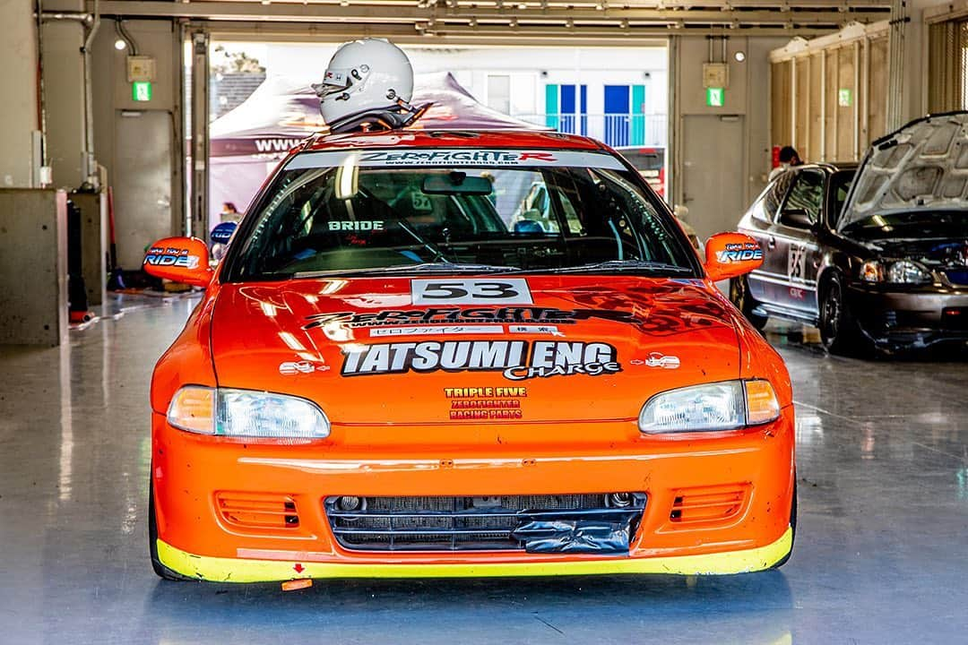 mistbahnさんのインスタグラム写真 - (mistbahnInstagram)「_ Zero Fighter Honda EG6 CIVIC _ _ Shot on Feb-27 2020 "HONDA VTEC ONE MAKE RACE 2020 Rd.1 ( organized by @zerofighterautocustom )" at Suzuka International Circuit car: @zerofighterautocustom photo: @mistbahn _ _ JP) 2020年2月27日 鈴鹿フルコース(鈴鹿サーキット国際レーシングコース)、ゼロファイターさん( @zerofighterautocustom )主催「HONDA VTEC ONE MAKE RACE 2020 Rd.1」にて撮影。 _ _ #hondavteconemakerace #zerofighterautocustom #ゼロファイター #zerofighter #suzukacircuit #suzukainternationalcircuit #鈴鹿サーキット #civic #hondacivic #ホンダシビック #シビック #ctr #acuractr #eg6 #egcivic #bseries #b16 #b16b #b18 #b18c  #osakajdm #kanjo #kanjostyle #kanjoracer #kanjozoku #trackcar #timeattack #timeattackjapan #hondasontrack #brideseats」3月1日 23時35分 - mistbahn