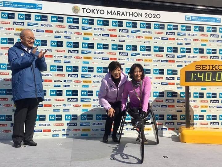 小池百合子さんのインスタグラム写真 - (小池百合子Instagram)「第14回東京マラソン。オリ・パラ含め、エリートランナーのみのレースに縮小。 男子マラソンの代表選考レースで、大迫傑選手が２時間５分29秒で自らの日本新記録を更新して、日本選手最高の４位に。車いす男子は鈴木朋樹選手が大会記録を４分以上短縮し、女子も喜納翼選手が優勝しました。」3月1日 23時46分 - yuriko.koike