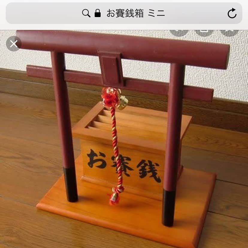 真琴さんのインスタグラム写真 - (真琴Instagram)「2代目まこと神社つくろうかな…🤭」3月2日 0時35分 - makochan926