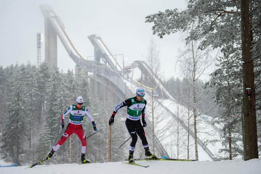 渡部暁斗さんのインスタグラム写真 - (渡部暁斗Instagram)「Great moment in hard season🥇#fisnoco #nordiccombined #livetoski #fischerski #swix #oakley #goldwin #poc #kinetixx #バスクリン #アミノバイタル 📷 @nordicfocus」3月2日 0時51分 - wtbakt