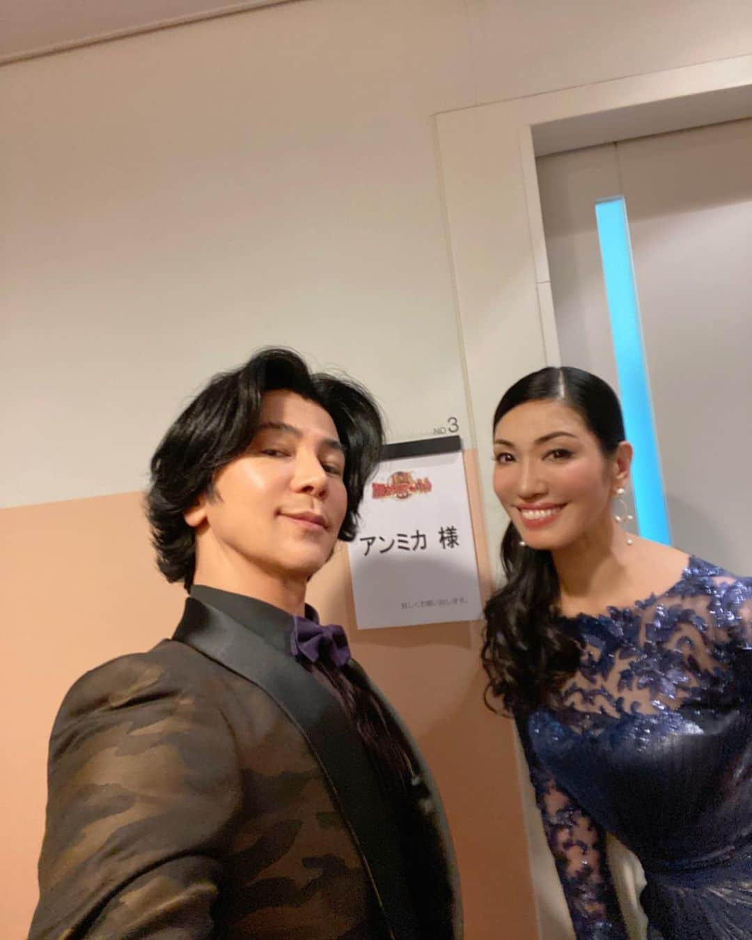 武田真治さんのインスタグラム写真 - (武田真治Instagram)「2020.3.1.『THEカラオケ★バトル』をご覧頂いた皆様ありがとうございました📺　恐れ多くも審査員をやらせて頂きました⚡️ 皆さんの本気の歌声にシビレました~🎤　お疲れ様でした！！　#武田真治」3月2日 1時40分 - shinji.takeda