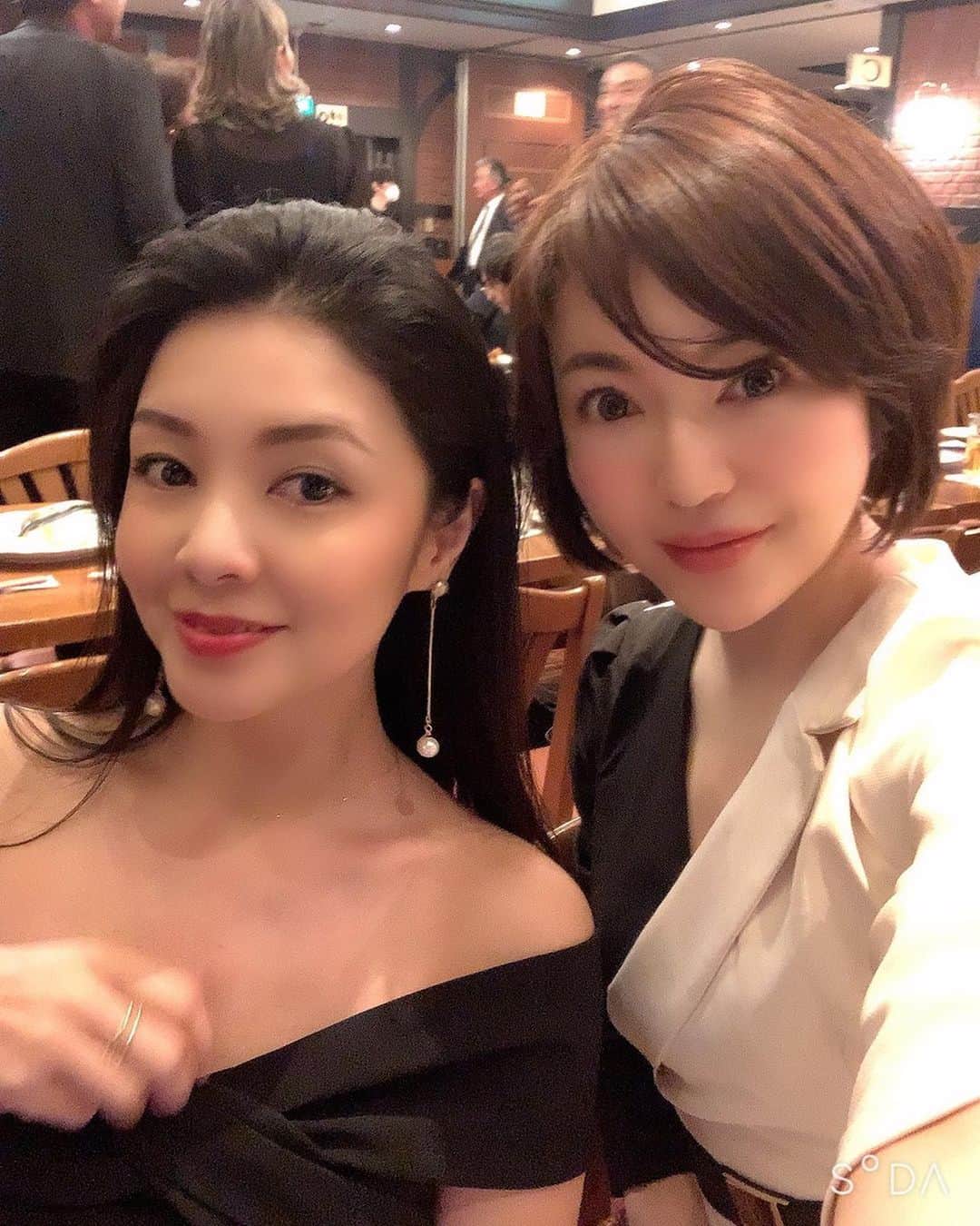 のインスタグラム：「未来ちゃんも 久々会えて嬉しかった☺️💓 楽しかったね💕  また次回肉会でネ🍖❣️ 楽しみ🤤  #再会 #friends #mayobirthdayparty #川崎麻世誕生日パーティー #mayokawasakibirthdayparty」