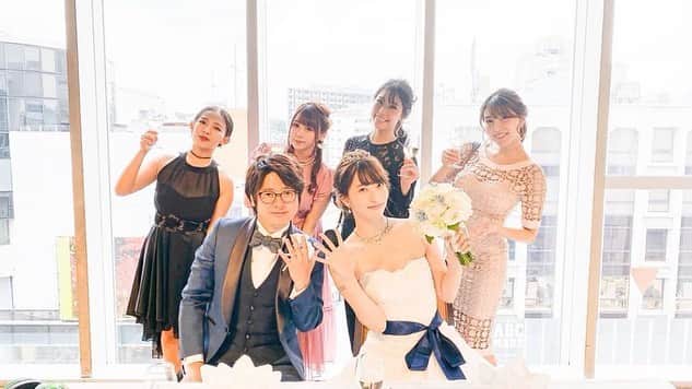 塚本舞さんのインスタグラム写真 - (塚本舞Instagram)「もっちー❤️ふ〜どさんの結婚パーティーへ行ってきたよ(*^ω^*) 本当に本当におめでとう！！！！！！ #カプ婚」3月2日 12時27分 - maipuni