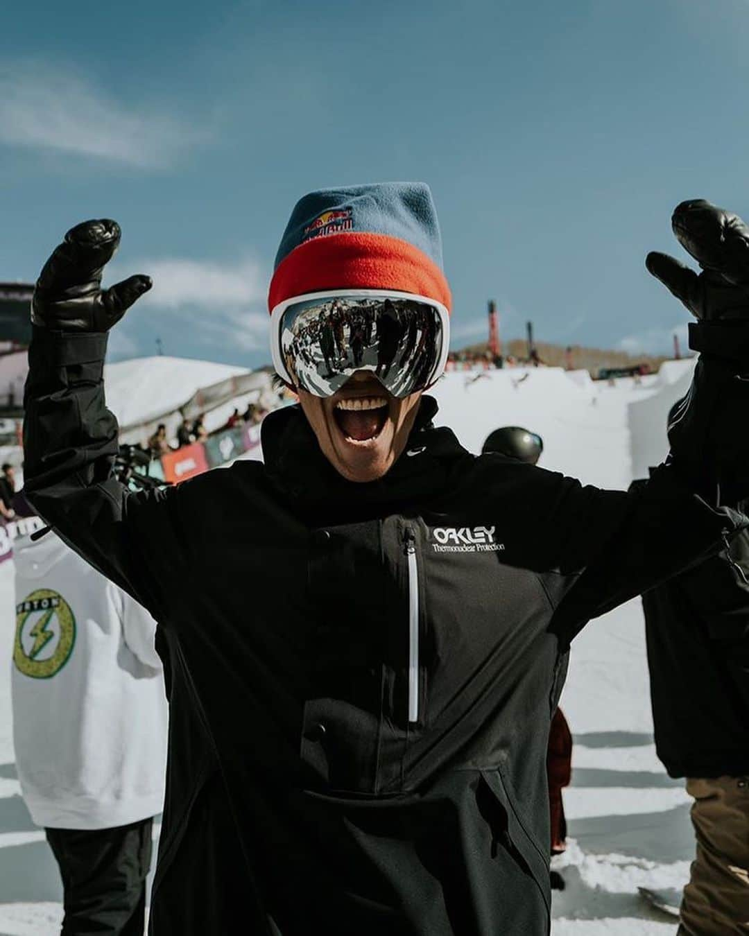 角野友基さんのインスタグラム写真 - (角野友基Instagram)「Thank you @jakeburton77 ❤️❤️❤️ Congrats @dustyhenricksen @redgerard 🎉」3月2日 5時11分 - yukikadono