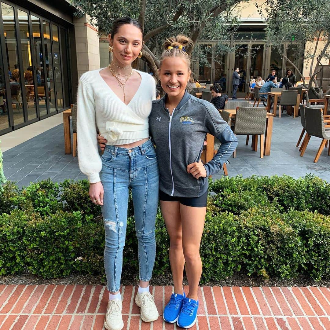 マディソン・コシャンのインスタグラム：「forever thankful our lives crossed paths🦋」