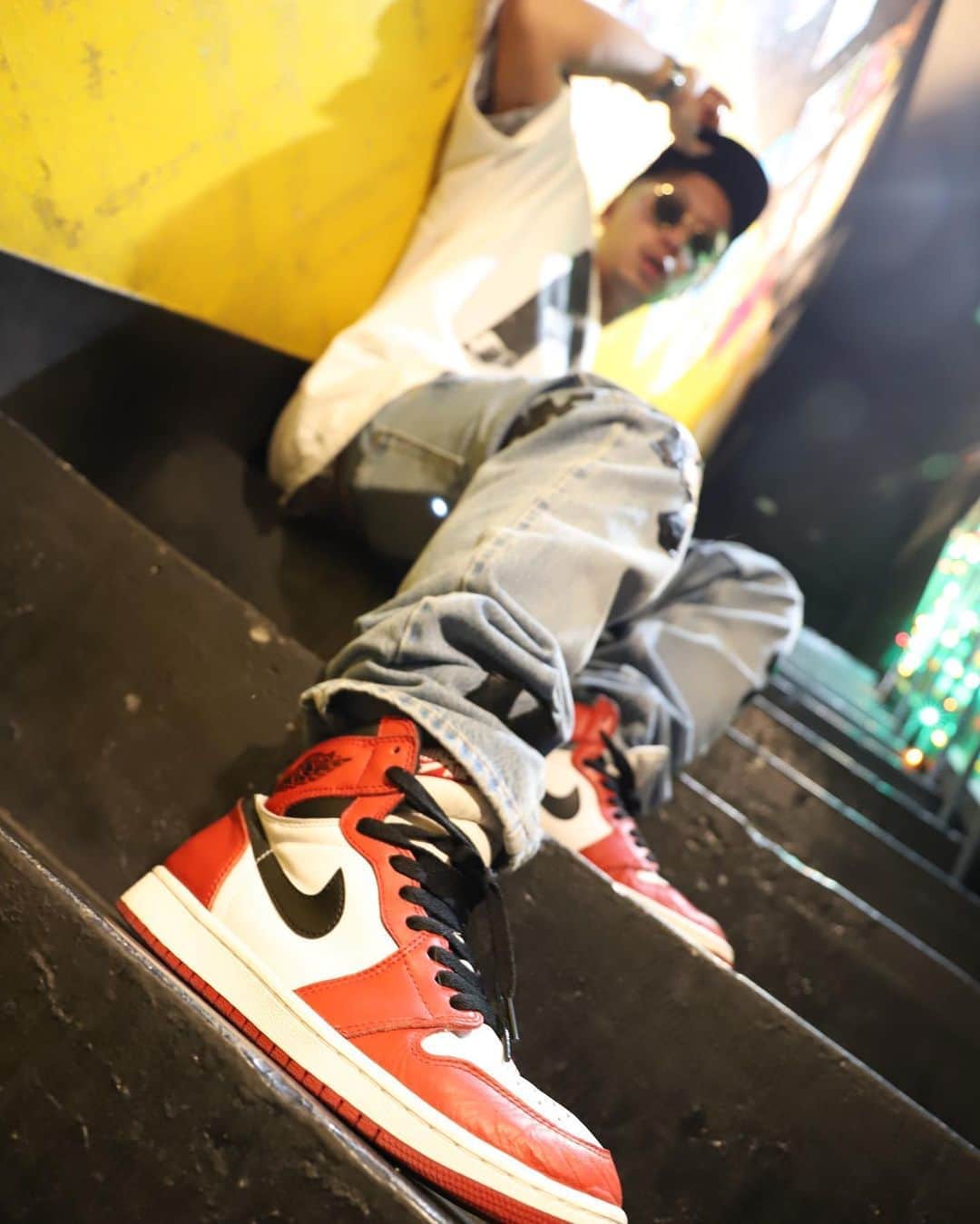 イルマニアさんのインスタグラム写真 - (イルマニアInstagram)「俺の中の1番はこのkicks🔥 #nike#jordan#airjordan1 #chicago #イルマニア#mcma photo... @tomi.buttercrew」3月2日 7時11分 - mcma0821