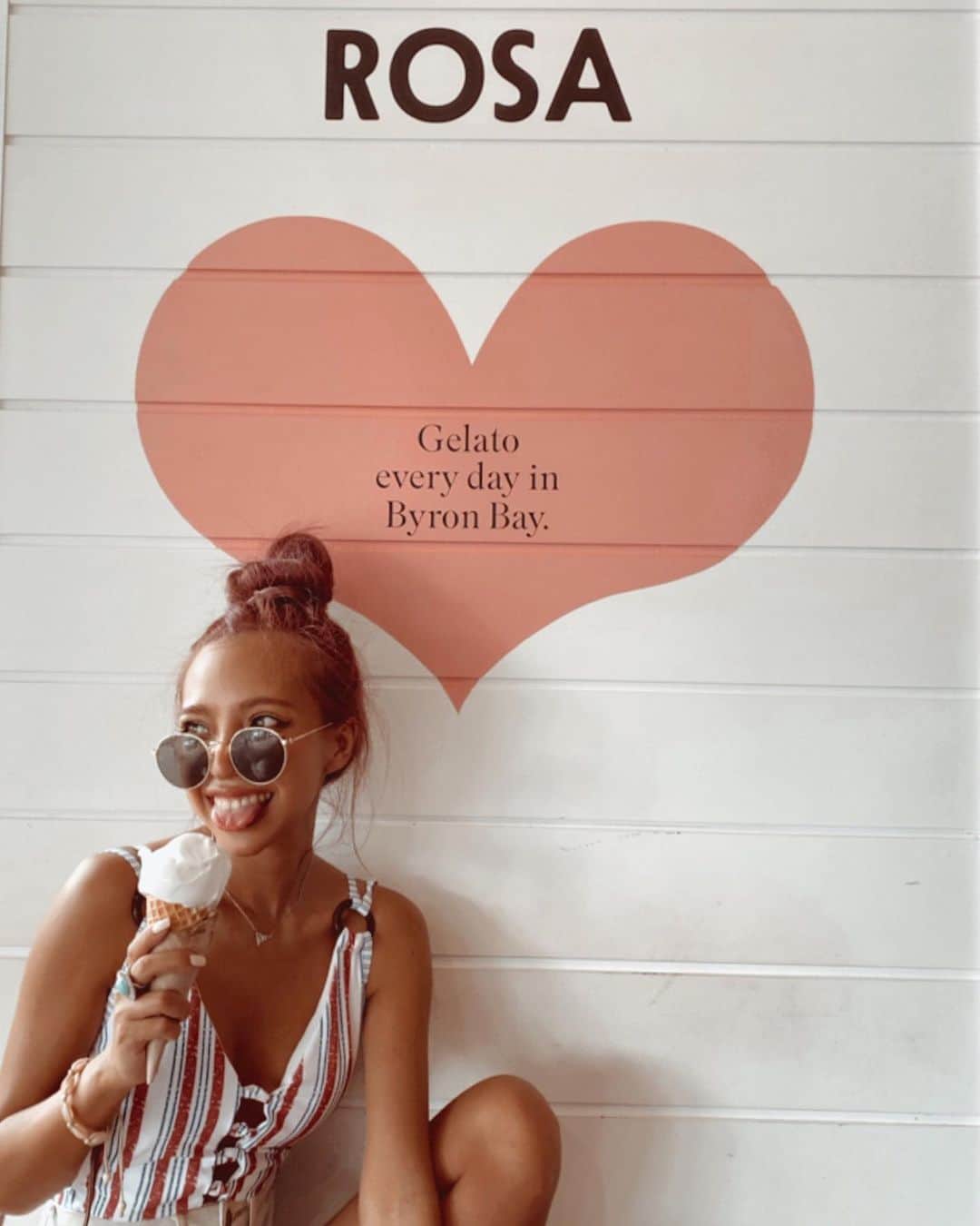 ユミ さんのインスタグラム写真 - (ユミ Instagram)「I loove coconut flavor🥥🌴🍦💗👅💗 #aus#Byronbay#icecream#gelato#yum」3月2日 9時59分 - yuminchu1029