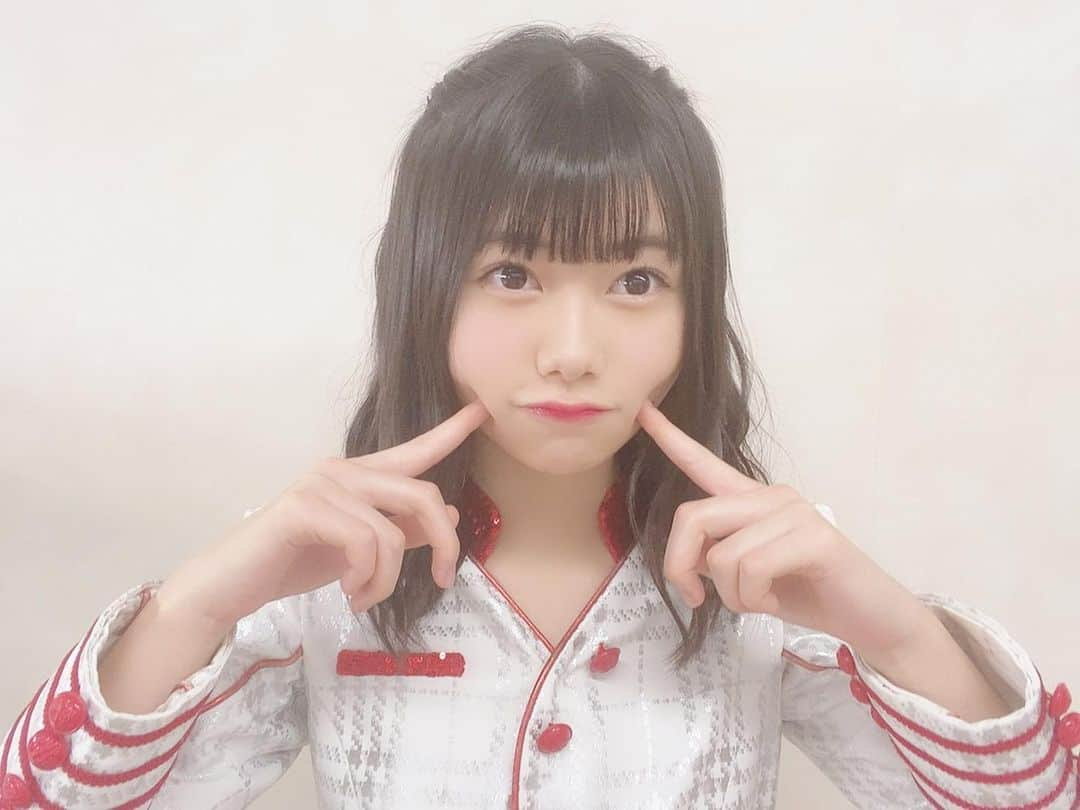 千葉恵里さんのインスタグラム写真 - (千葉恵里Instagram)「雨の日はテンションが下がる〜🥺」3月2日 10時55分 - eriierii_1027