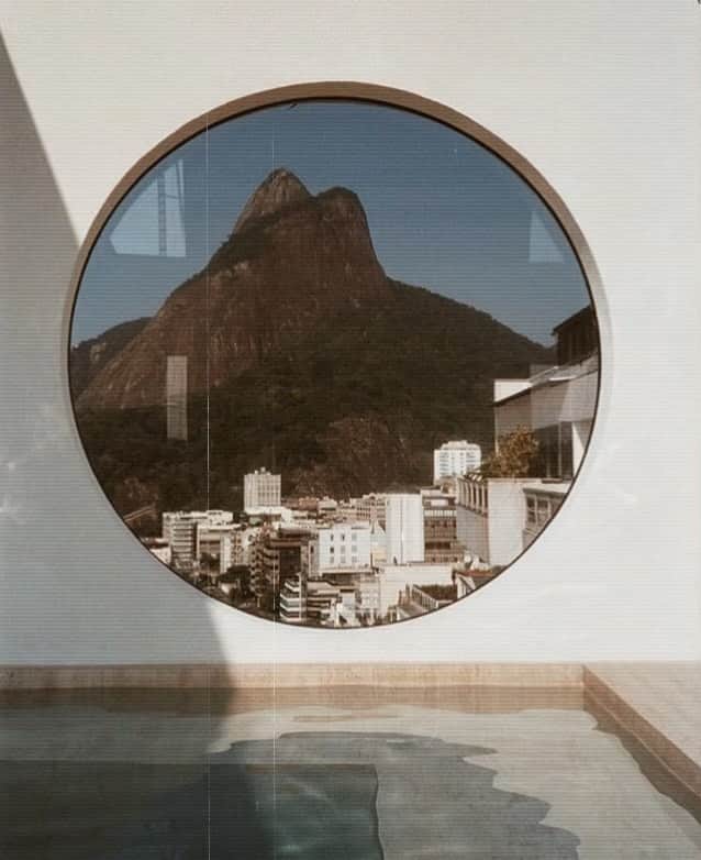 ジプシー05のインスタグラム：「Let beautiful views of nature remind you to take care of the planet ♻️ #futurefriendly」
