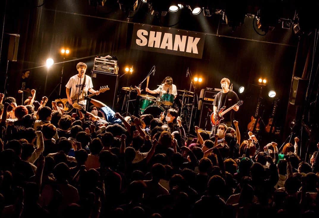 池本雄季さんのインスタグラム写真 - (池本雄季Instagram)「SHANK 15th Anniversary One-Man Tour  The Heavy Clash 3/1(日)高松Olive Hall  photo by @naoto_iwabuchi_  #shank095jpn」3月2日 12時03分 - yuki__shank