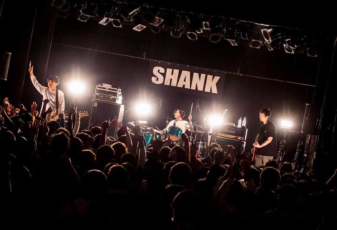 池本雄季さんのインスタグラム写真 - (池本雄季Instagram)「SHANK 15th Anniversary One-Man Tour  The Heavy Clash 3/1(日)高松Olive Hall  photo by @naoto_iwabuchi_  #shank095jpn」3月2日 12時03分 - yuki__shank