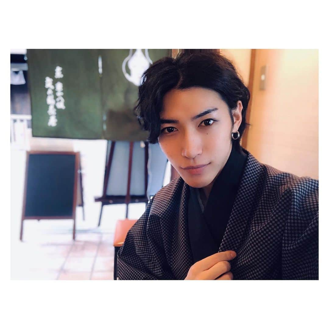 伊藤澄也さんのインスタグラム写真 - (伊藤澄也Instagram)「. 典型的なO型なので情緒と風情に溢れた京都が大好き過ぎて一生いたい… しばらく古都を満喫します。 #京都#清水寺#写真#カメラ#最高#古都#二寧坂#産寧坂#みたらしだんご#着物#日本男児」3月2日 21時50分 - sumiya.ito