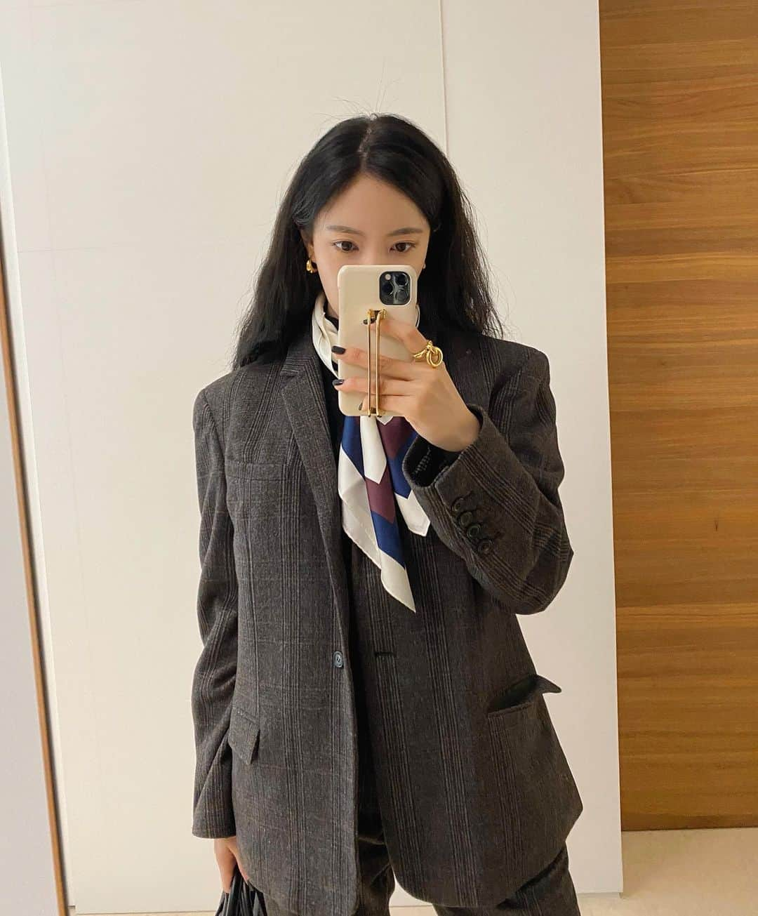 ヒョミン さんのインスタグラム写真 - (ヒョミン Instagram)「Me of 😷」3月2日 14時26分 - hyominnn