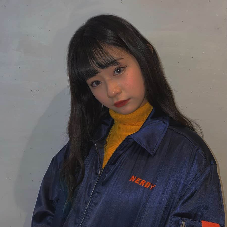 かれんのインスタグラム：「カワイイジャケット‪‪☺︎‬❤︎ ❤︎ #nerdy #nerdy_officialjapan  #ノルディジャパン #ノルディ #かれんのくろーぜっと」