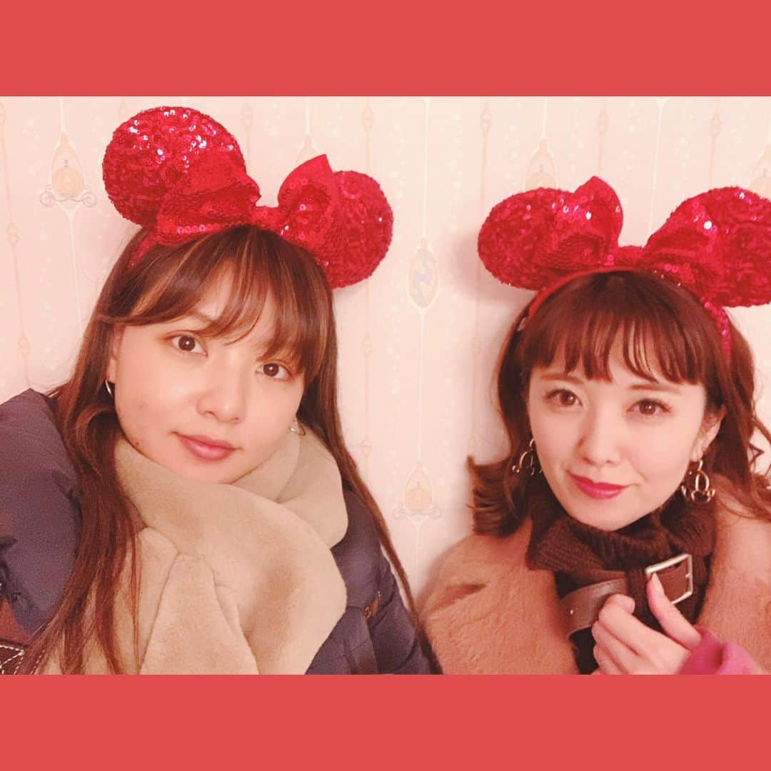 長江愛美さんのインスタグラム写真 - (長江愛美Instagram)「3月２日はミニーの日🐭🎀 先日のディズニー写真みてディズニーを感じる日々🥺  夢の国の閉鎖はとても悲しい😢  ディズニーファンの皆様が1日も早く元気なミニーに会えますように🧚‍♀️❤️ #3月２日 #ミニーの日 #早く会いたい」3月2日 18時34分 - manamin.512