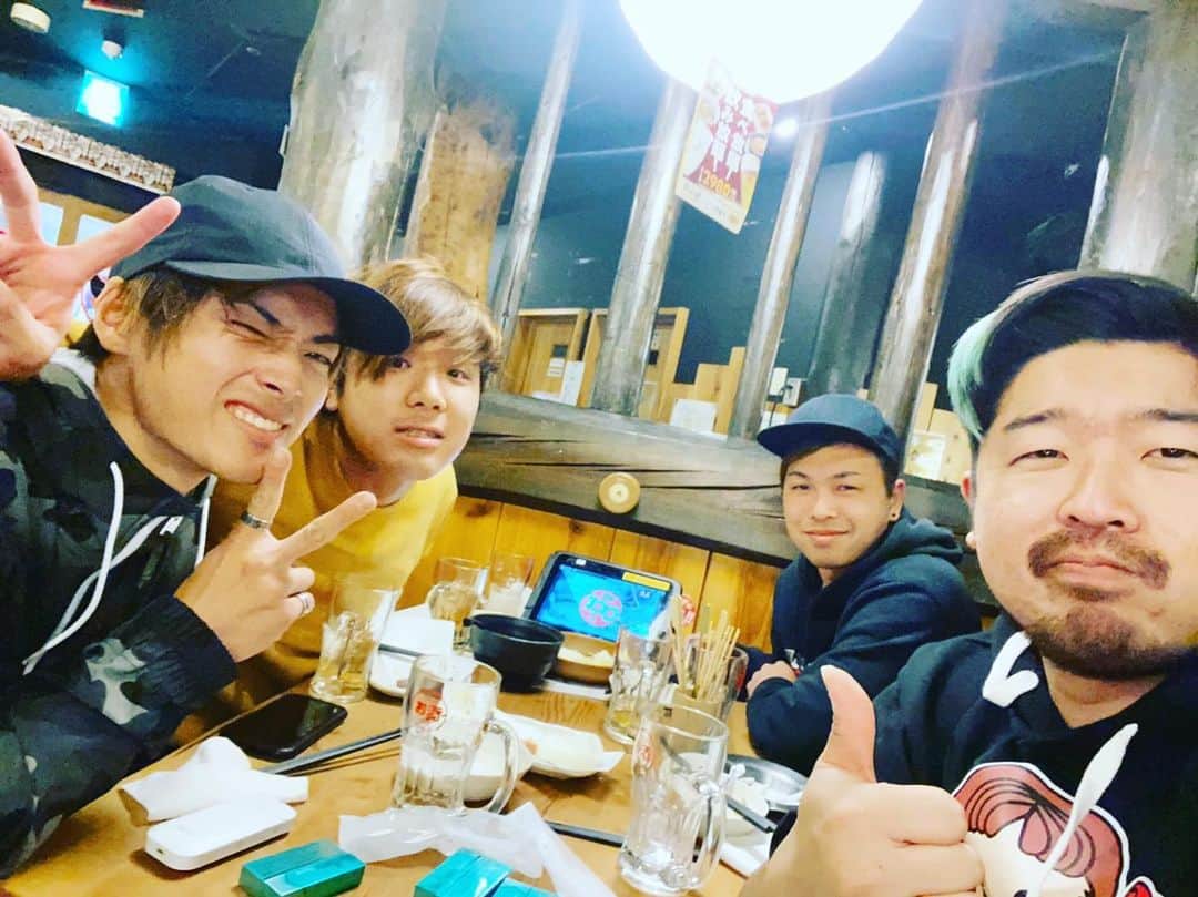 のインスタグラム：「スタッフすぐるんです！ 昨日はあめぷ会と言う事で皆んなで飲みに行ってきたよー！ こっからメインもサブちゃんもばんばん盛り上げていくから皆んな見てねー！！」