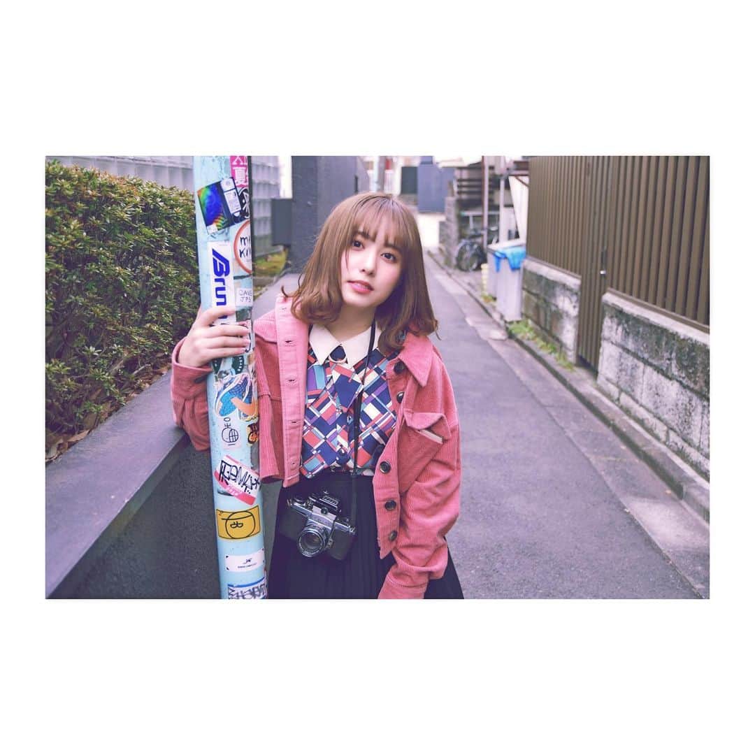 前田美里のインスタグラム：「おとなすいっち。 . #photo #代官山 #ポートレート #カメラ女子 #ファインダー越しの私の世界 #写真好きな人と繋がりたい #nikon #D5500 #nikonphotography #redyazel #fashion #daikanyama #follow #followme #japanesegirl #instagood」