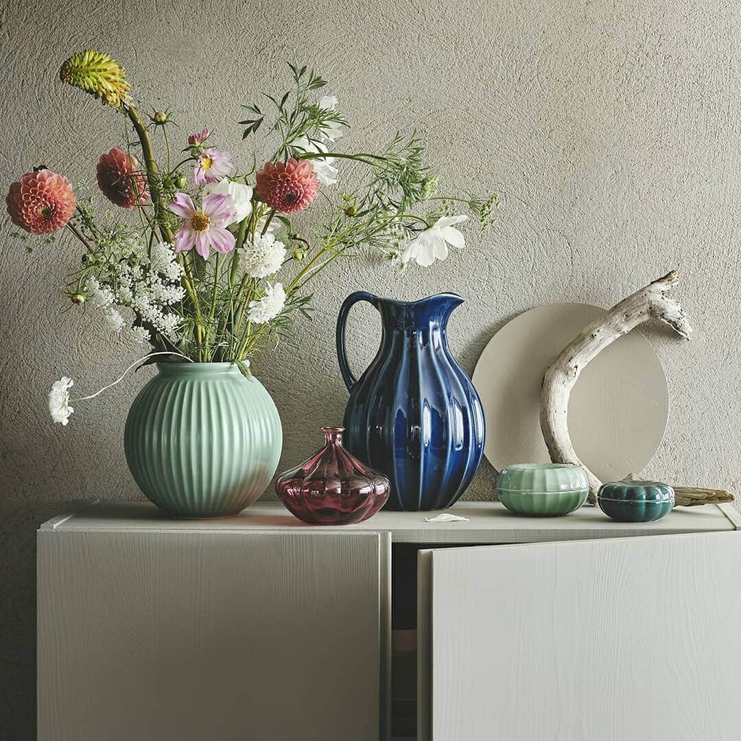 IKEA Austriaさんのインスタグラム写真 - (IKEA AustriaInstagram)「Vasen das für eine schöne Deko? 😍 Unsere verschiedenen VANLIGEN Modelle sind echte Hingucker. 👌🏻 #IKEAat // VANLIGEN Vase, 18 cm € 6,99」3月2日 19時50分 - ikeaaustria